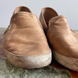 Frye distressed leather slip-on women's shoe (9)